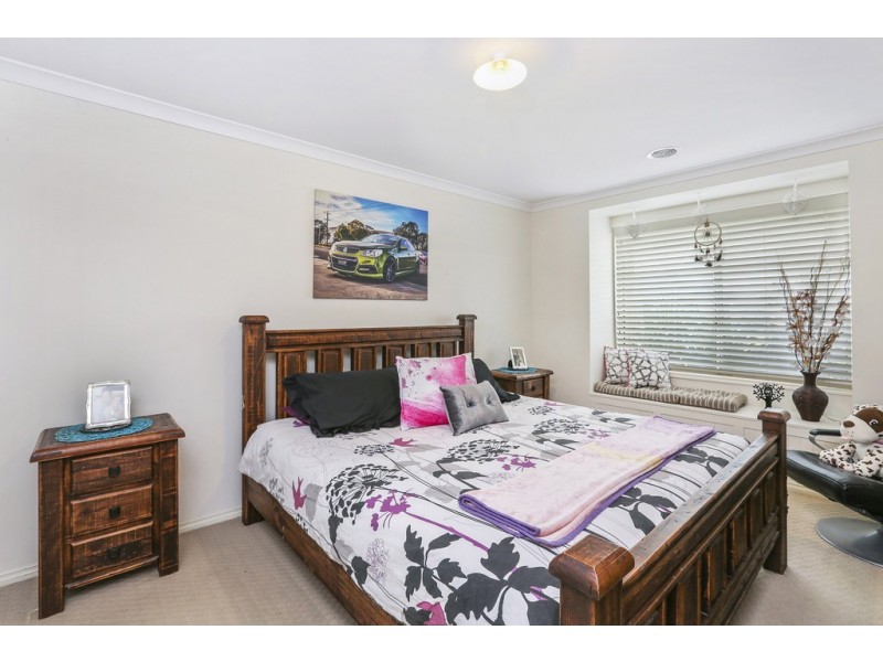 7 Weerana Way, Lara VIC 3212