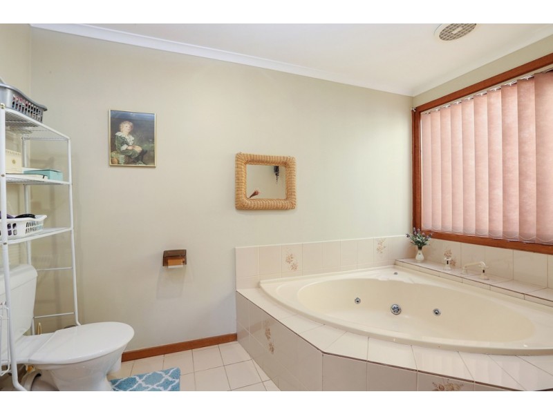 15 Spalding Street, Lara VIC 3212