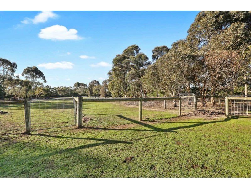 15 Spalding Street, Lara VIC 3212