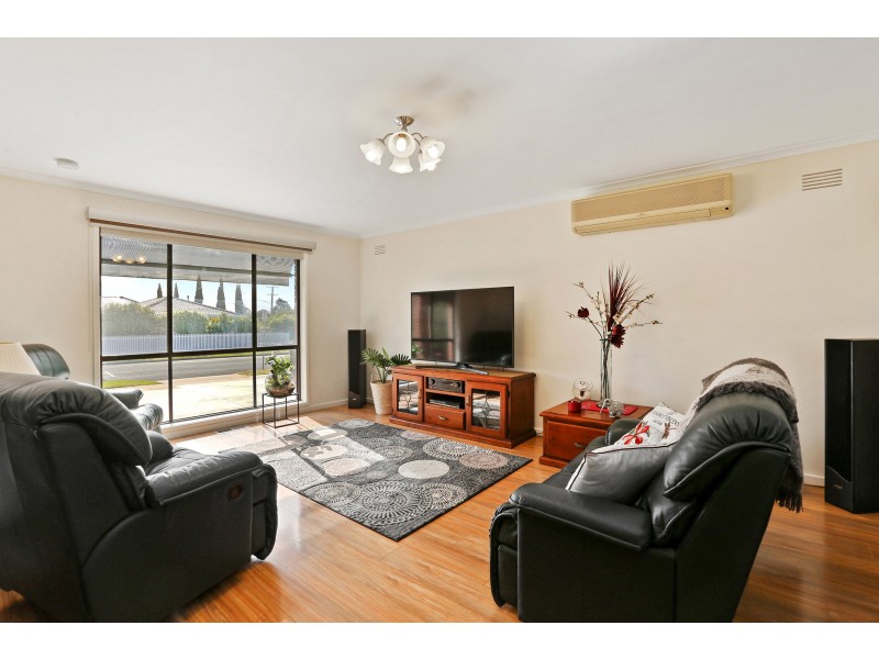 16 Bosbury Street, Norlane VIC 3214