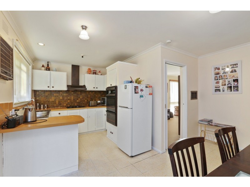 15 Peacock Avenue, Norlane VIC 3214