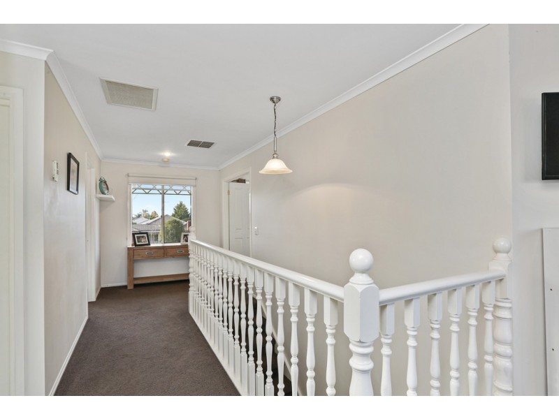 14-15 Bluewren Close, Lara VIC 3212