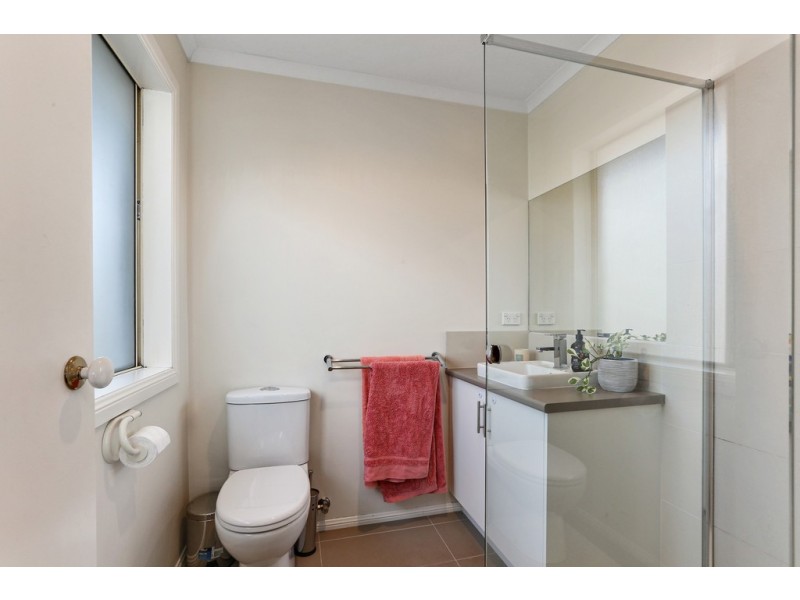 14-15 Bluewren Close, Lara VIC 3212