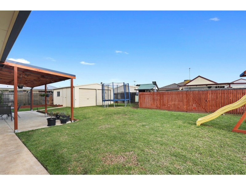 14-15 Bluewren Close, Lara VIC 3212