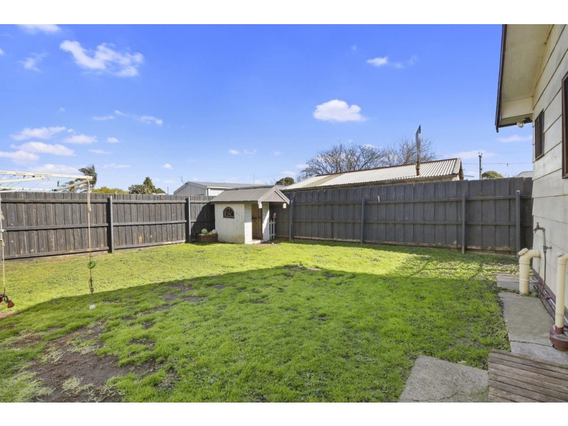 25 Robin Avenue, Norlane VIC 3214