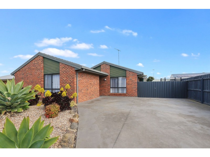 22 Andrea Court, Lara VIC 3212