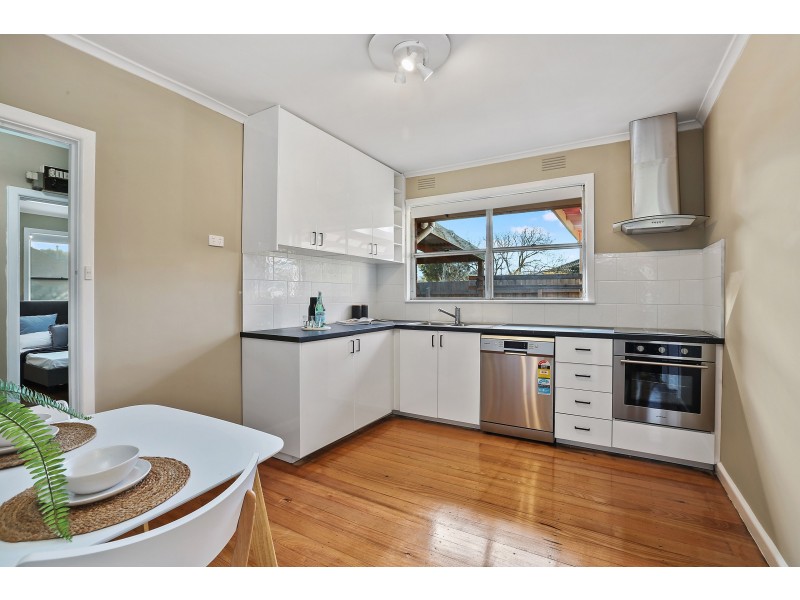 20 Dearborn Parade, Corio VIC 3214