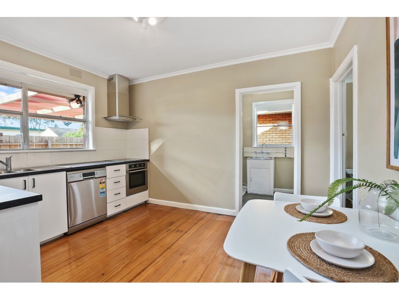 20 Dearborn Parade, Corio VIC 3214