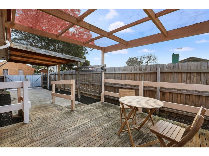 20 Dearborn Parade, Corio VIC 3214