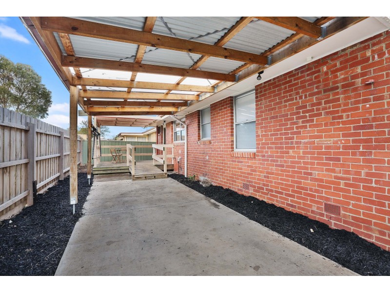 20 Dearborn Parade, Corio VIC 3214