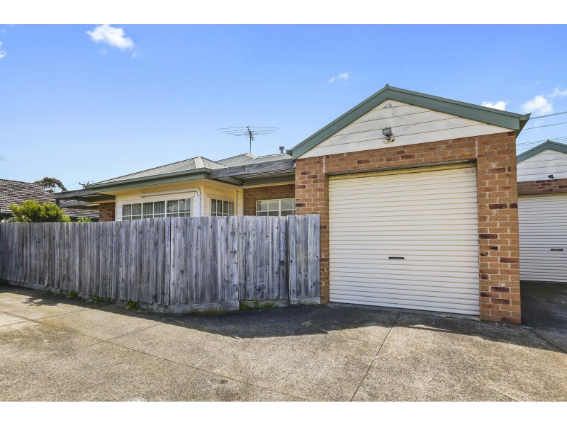 2/12-14 Rennie Street, Lara VIC 3212