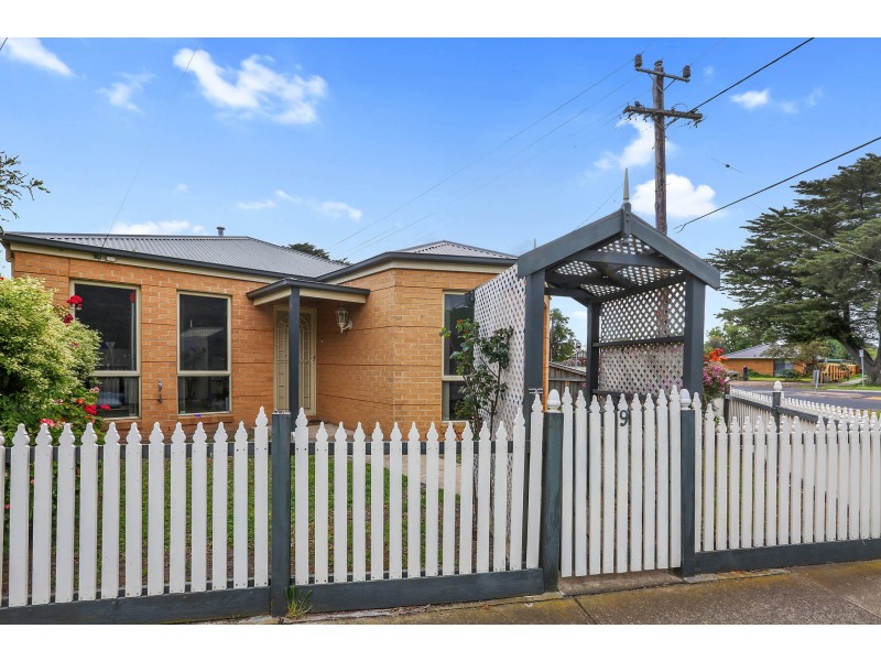 9 Walkers Road, Lara VIC 3212