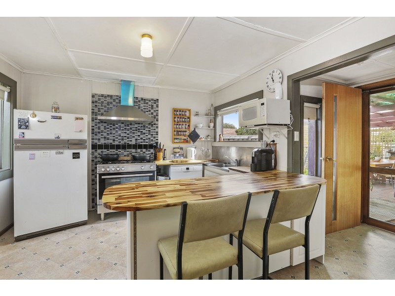 10 Buckingham Street, Lara VIC 3212