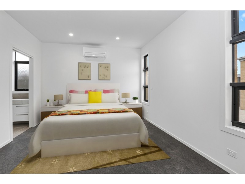 27 Canterbury Road West, Lara VIC 3212