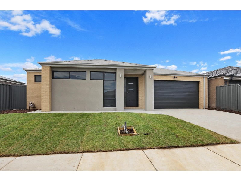 27 Canterbury Road West, Lara VIC 3212