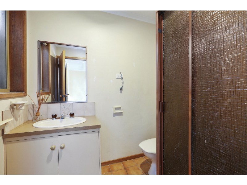 24 Cranbourne Drive, Corio VIC 3214