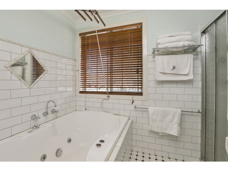 14 Stefan Court, Lara VIC 3212