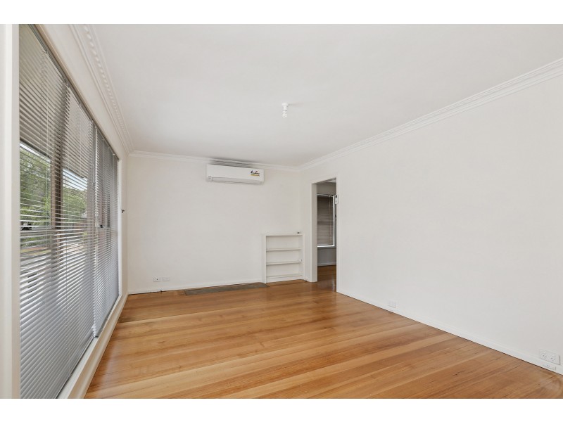 19 Ponds Drive, Lara VIC 3212