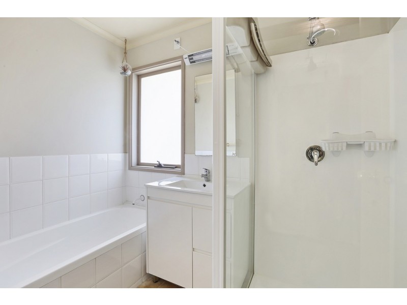 12 Nambet Court, Bell Park VIC 3215