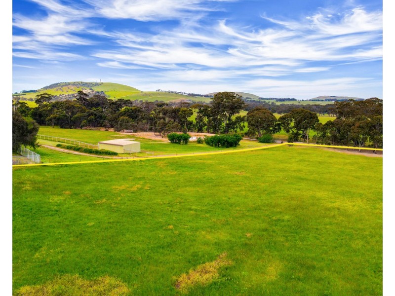 245 Durdidwarrah Road, Anakie VIC 3221