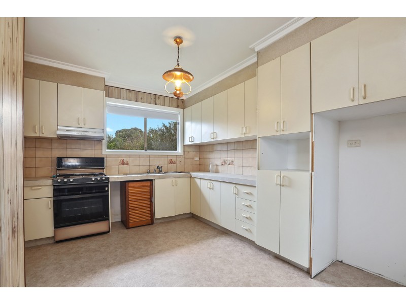 3 Warrawee Avenue, Norlane VIC 3214