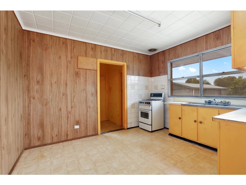 7 Michigan Avenue, Corio VIC 3214