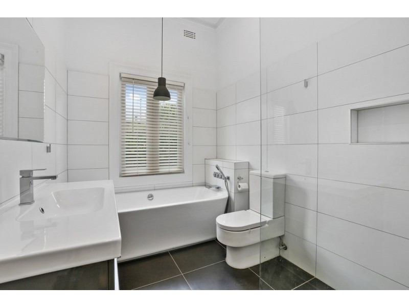 3 Walker Street, Rippleside VIC 3215