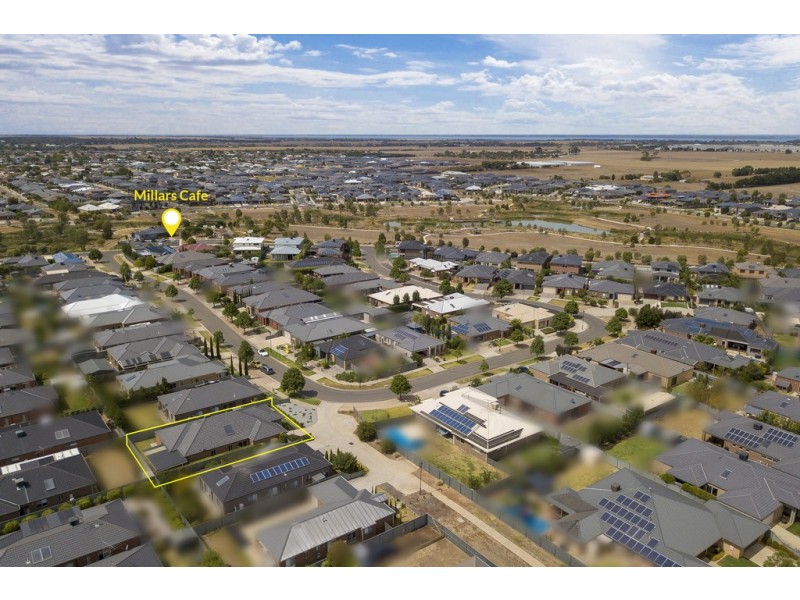 43 Moorhen Drive, Lara VIC 3212