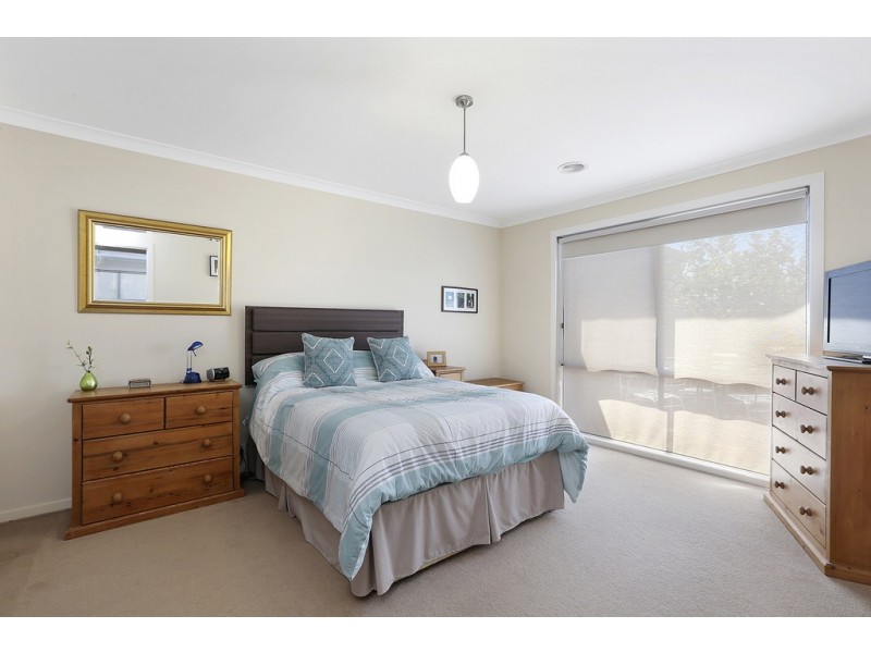 13 Bella Julia Place, Lara VIC 3212