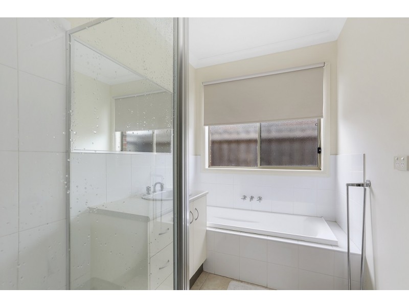 1/20 Curletts Road, Lara VIC 3212