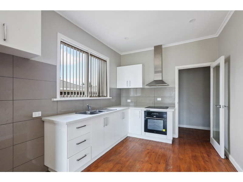 5 Dunloe Avenue, Norlane VIC 3214