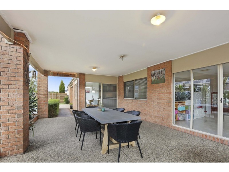 12 Nilaur Place, Lara VIC 3212