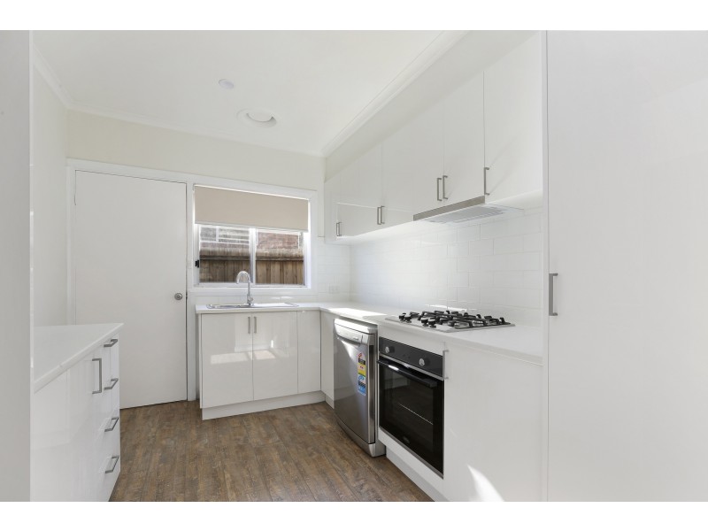 2/138 West Fyans Street, Newtown VIC 3220