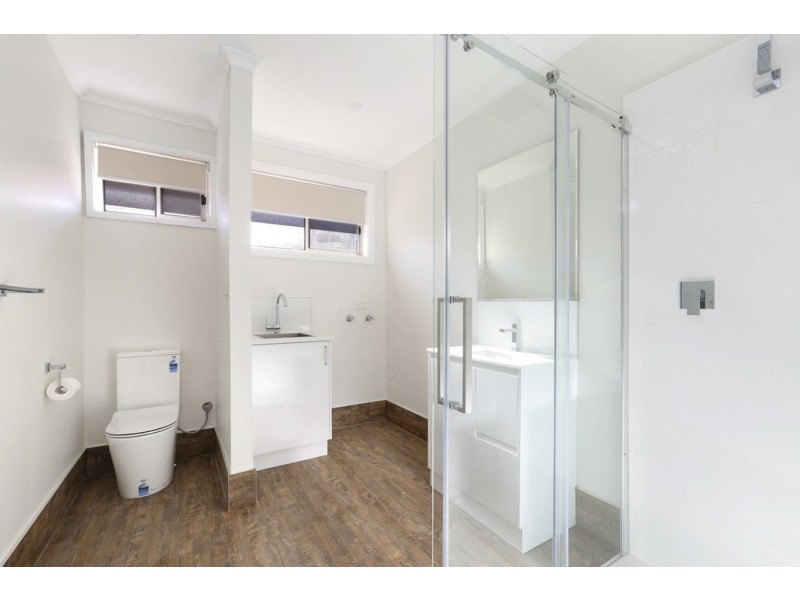 2/138 West Fyans Street, Newtown VIC 3220