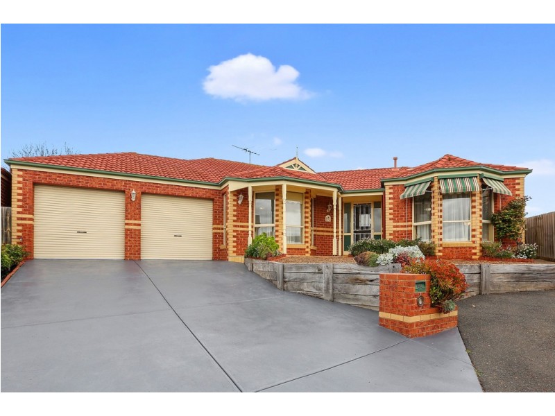 64 Lara Boulevard, Lara VIC 3212