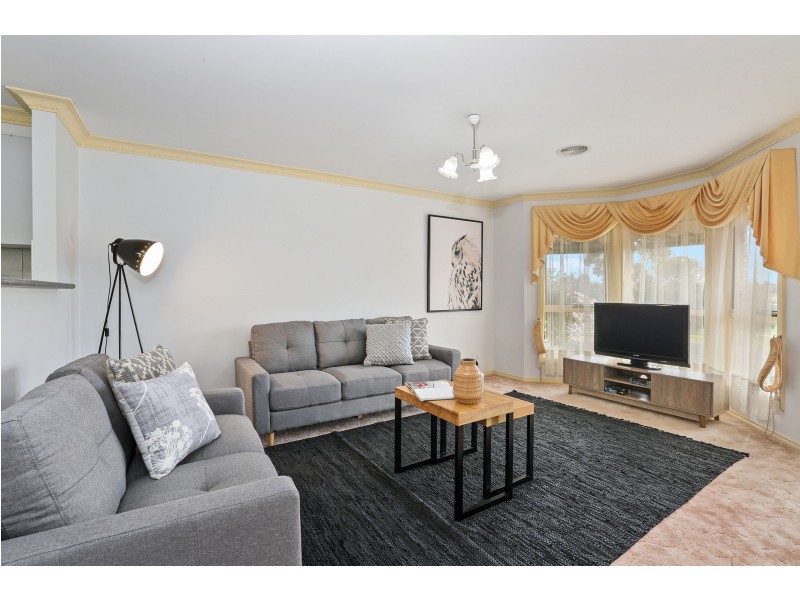 64 Lara Boulevard, Lara VIC 3212