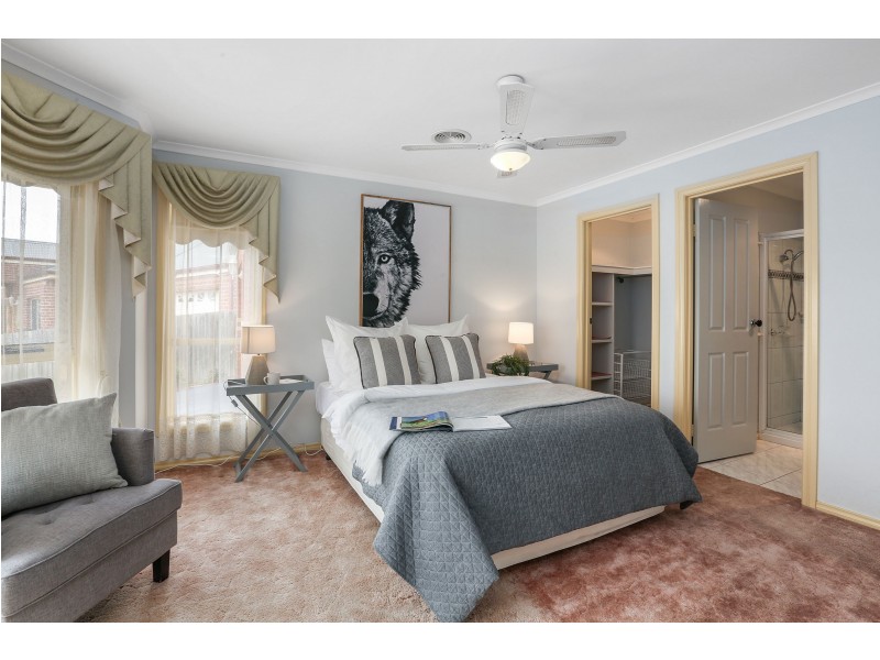 64 Lara Boulevard, Lara VIC 3212