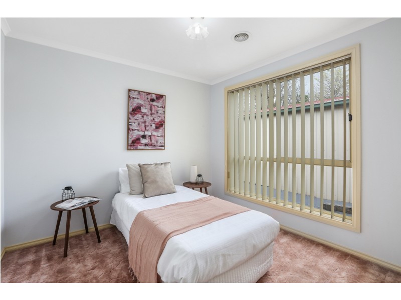 64 Lara Boulevard, Lara VIC 3212