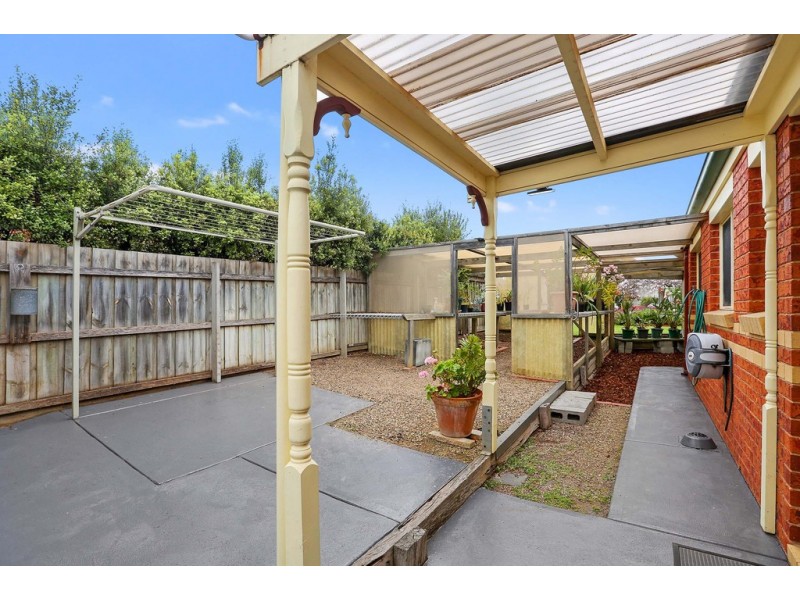 64 Lara Boulevard, Lara VIC 3212