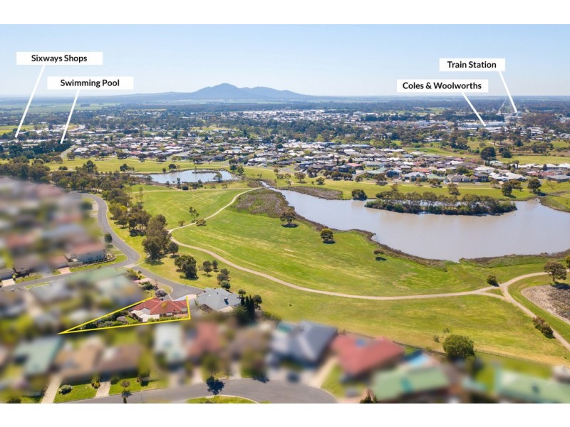64 Lara Boulevard, Lara VIC 3212