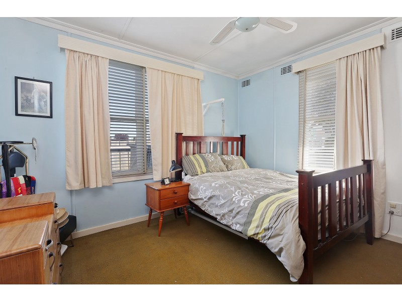 21 Cox Road, Norlane VIC 3214