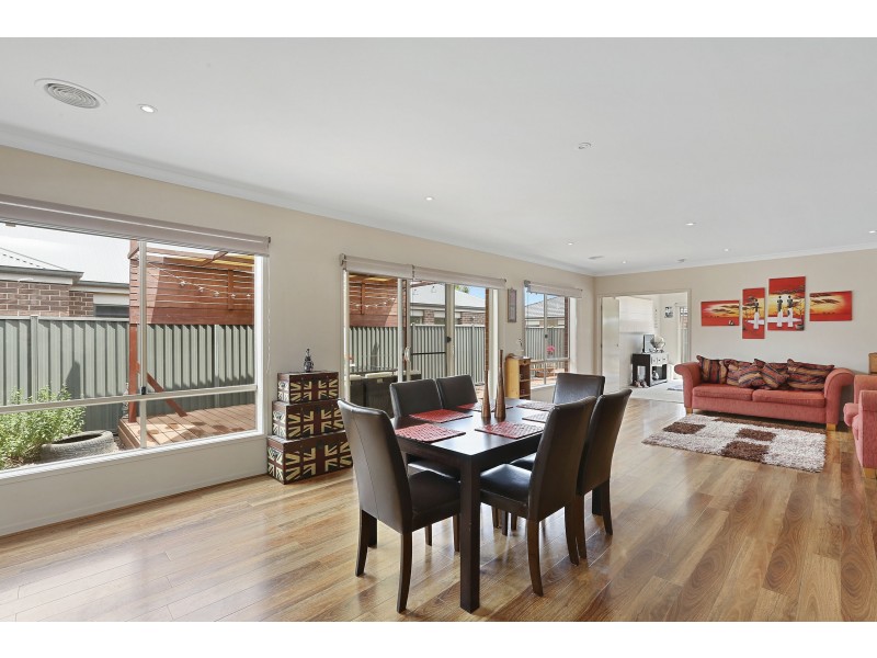 112 Canterbury Road West, Lara VIC 3212