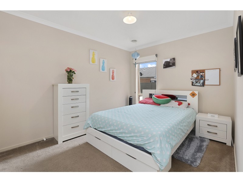 112 Canterbury Road West, Lara VIC 3212