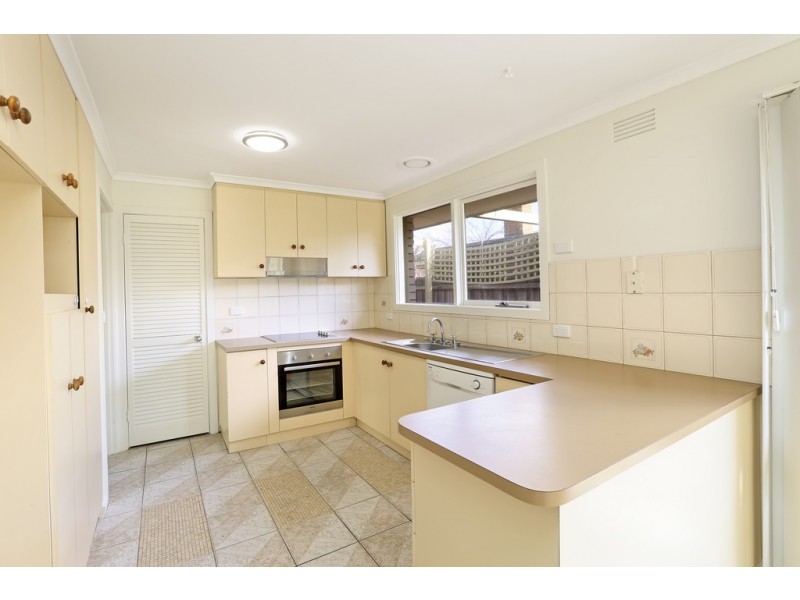 12 Currawong Court, Lara VIC 3212