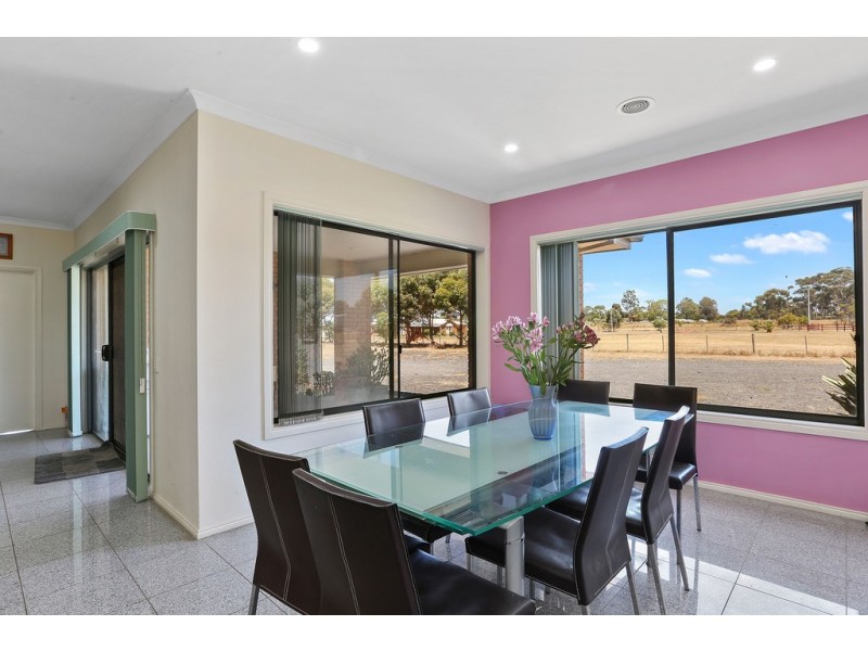 158 Old Melbourne Road, Lara VIC 3212