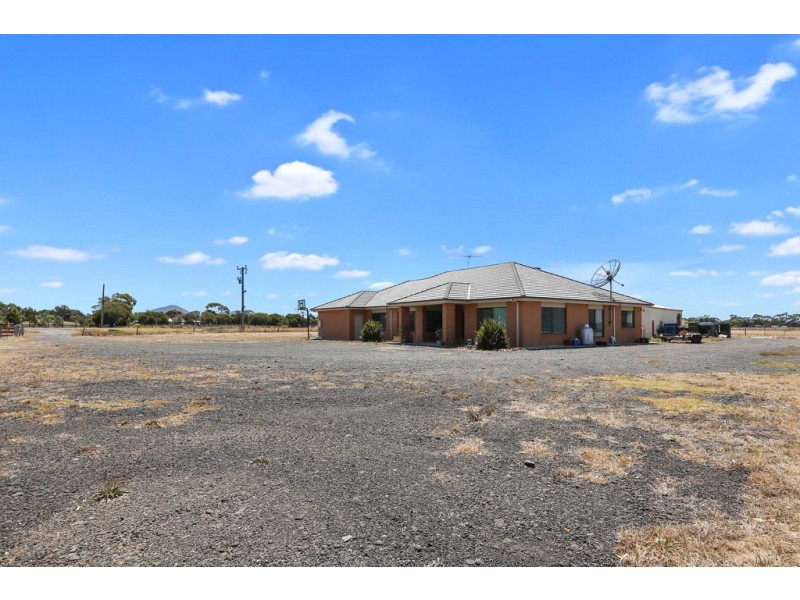 158 Old Melbourne Road, Lara VIC 3212