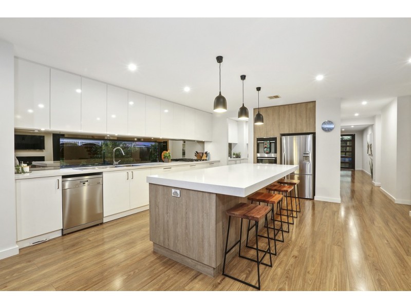 22 Caddys Road, Lara VIC 3212