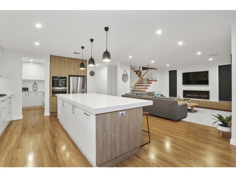 22 Caddys Road, Lara VIC 3212