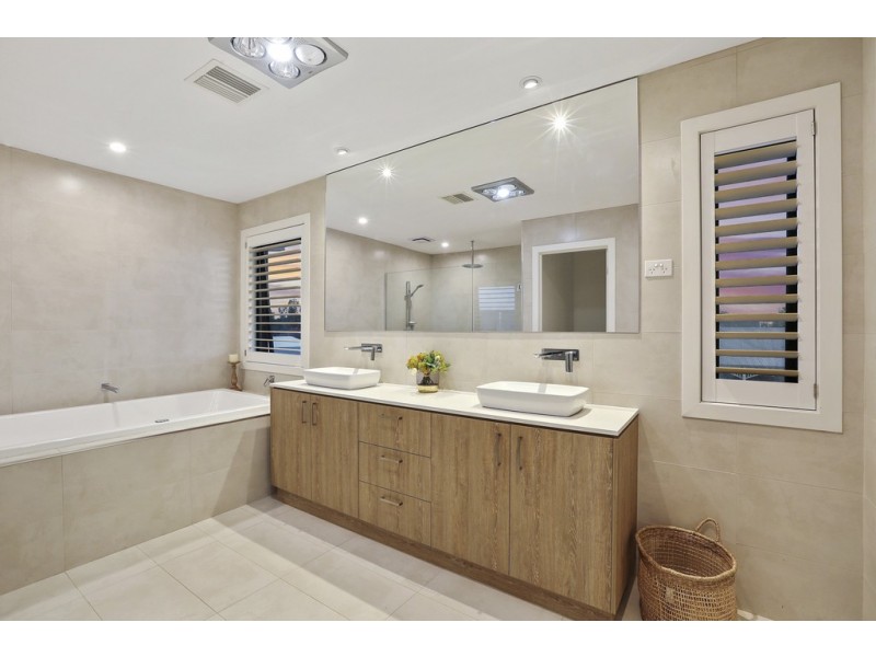 22 Caddys Road, Lara VIC 3212