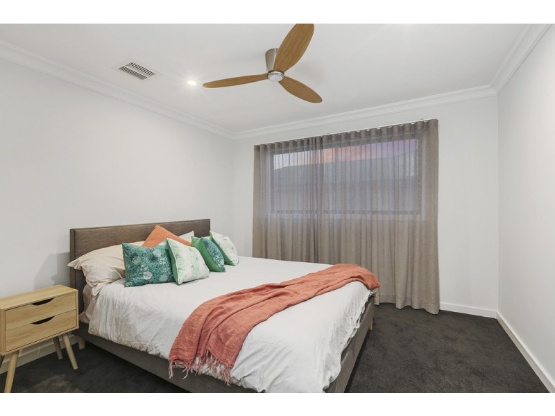 22 Caddys Road, Lara VIC 3212